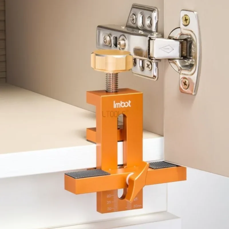 Woodworking Classes - Pannello porta dell'armadio installa Jig porta